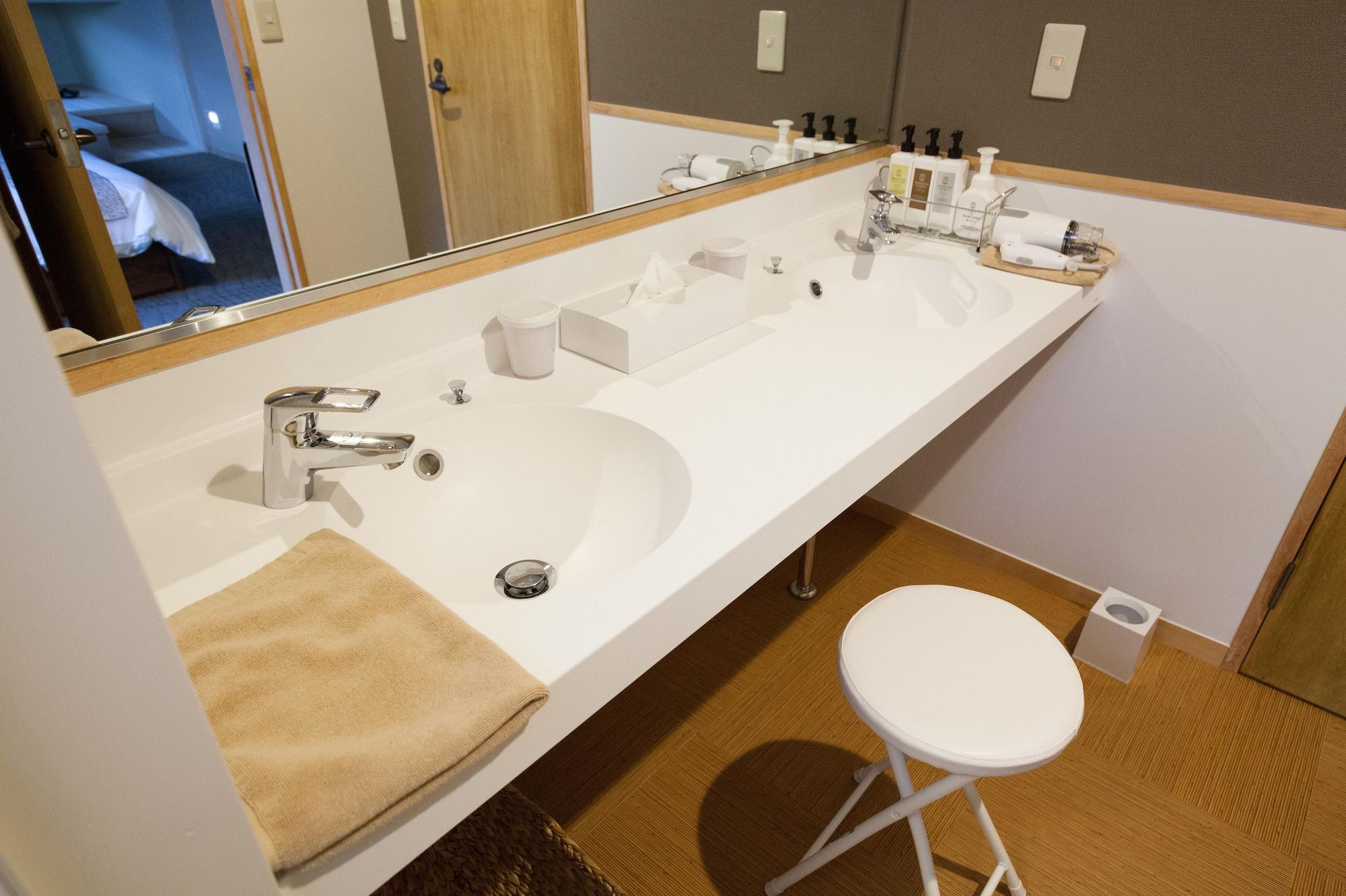 Kyoto Guest Inn Nagaokakyo Екстер'єр фото